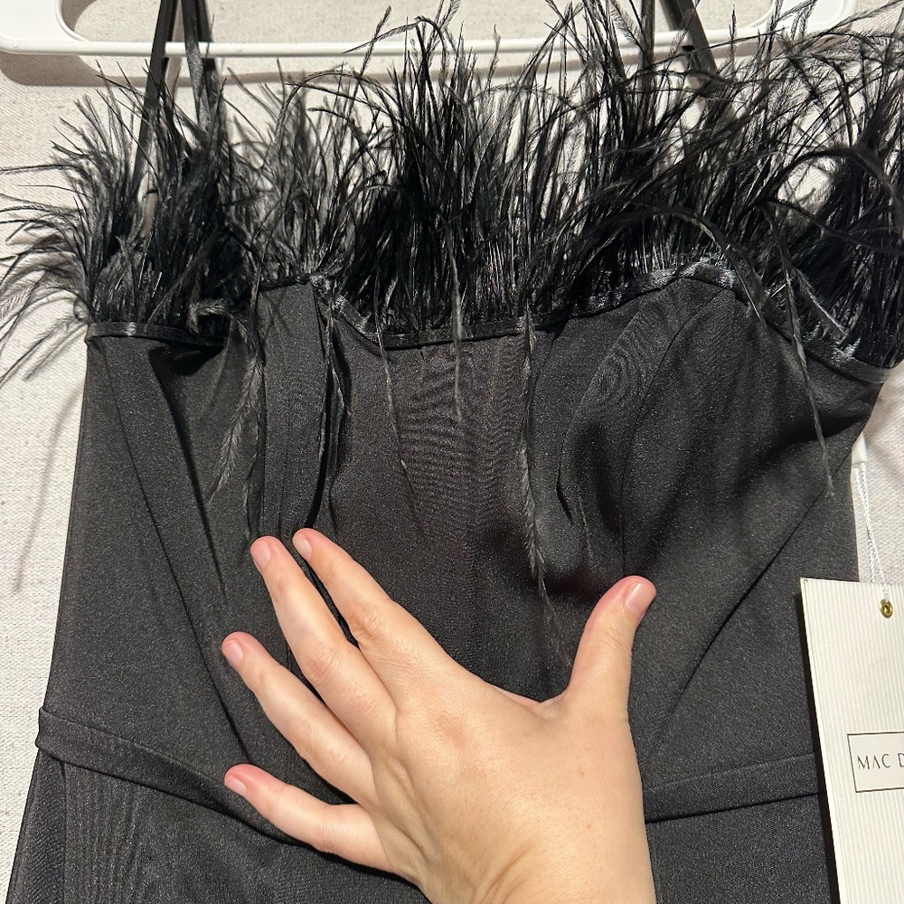 NWT Mac Duggal Feather Neck Strapless Jumpsuit - size 2 - Picture 6 of 7
